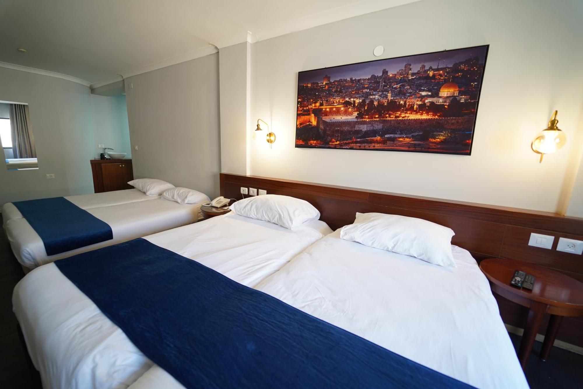 Spirit Of Herzl Hotel Иерусалим Экстерьер фото